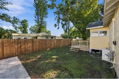 3939 45th Avenue N, Saint Petersburg, FL 33714 - Photo 18