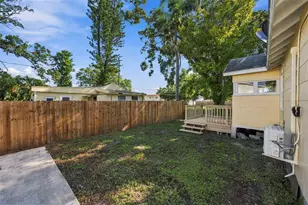 3939 45th Ave N, Saint Petersburg, FL 33714 - Photo 18