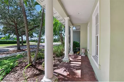 5518 Luminar Pointe Lane, Apollo Beach, FL 33572 - Photo 6