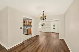 303 St Augustine Ave, Temple Terrace, FL 33617 - Photo 10