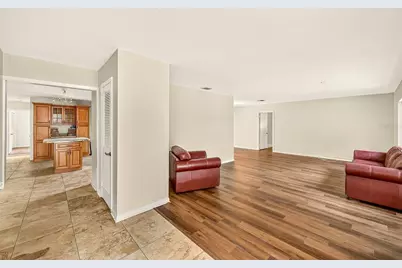 303 Saint Augustine Avenue, Temple Terrace, FL 33617 - Photo 6