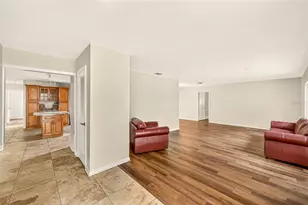 303 St Augustine Ave, Temple Terrace, FL 33617 - Photo 6