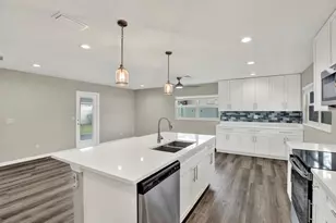 7505 W Henry Ave, Tampa, FL 33615 - Photo 10