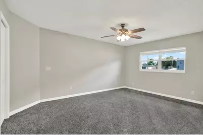 7505 W Henry Avenue, Tampa, FL 33615 - Photo 12