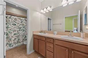 12612 Silverdale St, Tampa, FL 33626 - Photo 14