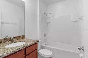 8343 Pine River Rd, Tampa, FL 33637 - Photo 20