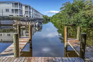 4375 Marina Vw Wy, Cortez, FL 34215 - Photo 4