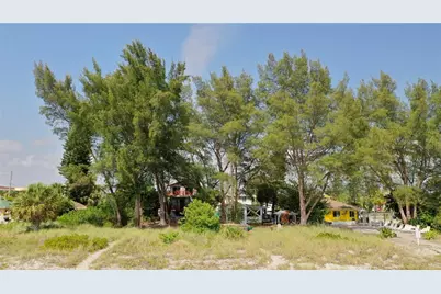 10218 Gulf Boulevard, Treasure Island, FL 33706 - Photo 20
