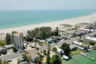 10218 Gulf Blvd, Treasure Island, FL 33706 - Photo 18
