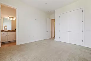 300 Newbury Pl N, Saint Petersburg, FL 33716 - Photo 50
