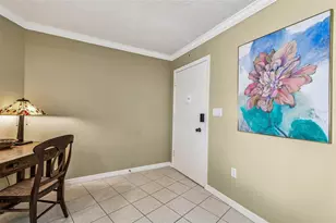101 Benjamin Franklin Dr, Sarasota, FL 34236 - Photo 6
