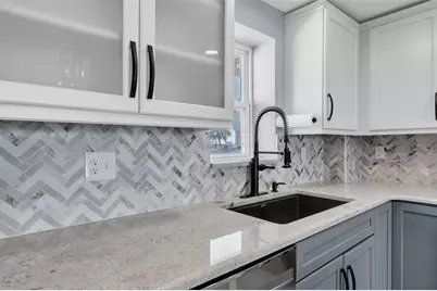 7000 Beach Plaza #303, Saint Pete Beach, FL 33706 - Photo 8