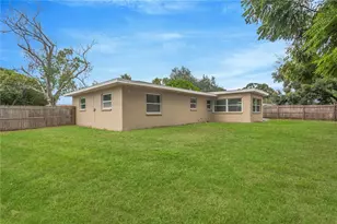 1801 Carlton Dr, Clearwater, FL 33759 - Photo 20