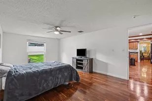 1308 Oakcrest Dr, Brandon, FL 33510 - Photo 22