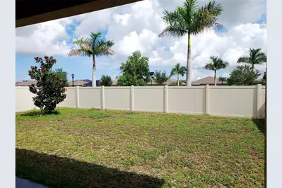 7336 Bagley Cove Court, Sun City Center, FL 33573 - Photo 6