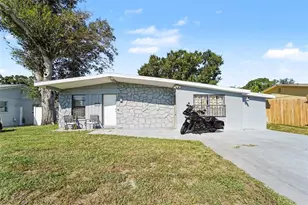 4834 Alvarado Dr, Tampa, FL 33634 - Photo 2
