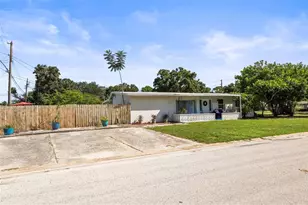 7101 35th Ave N, Saint Petersburg, FL 33710 - Photo 1