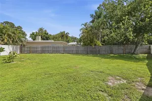 542 59th Way S, Saint Petersburg, FL 33707 - Photo 18