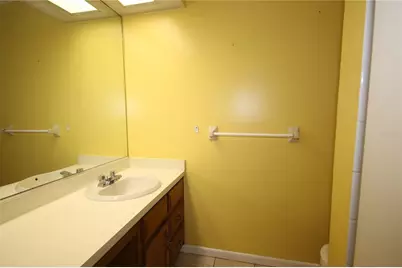 2084 Sunset Grove Lane, Clearwater, FL 33765 - Photo 16