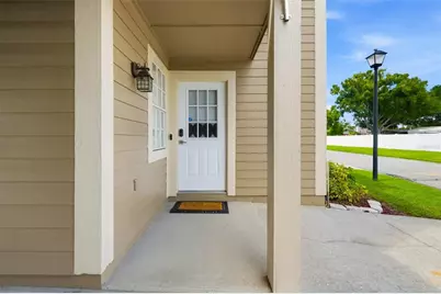 9020 Lake Place Lane #9020, Tampa, FL 33634 - Photo 6