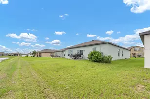 2280 Harris Hawk Ave, Ruskin, FL 33570 - Photo 2