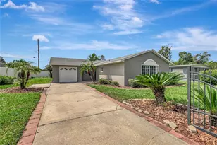 1713 Carnegie Cir, Tampa, FL 33619 - Photo 2