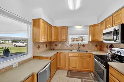 1210 Beach Boulevard, Sun City Center, FL 33573 - Photo 6