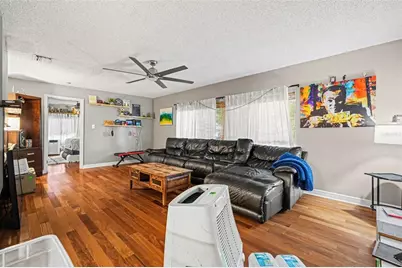 3022 Dartmouth Avenue N, Saint Petersburg, FL 33713 - Photo 4