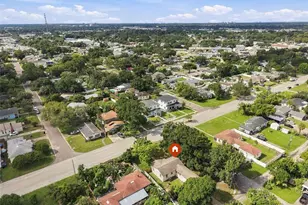 2495 34th Ave N, Saint Petersburg, FL 33713 - Photo 38