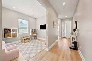 3011 W North B St, Tampa, FL 33609 - Photo 10