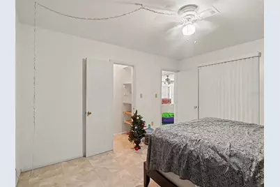 562 E Tarpon Boulevard NW, Port Charlotte, FL 33952 - Photo 12
