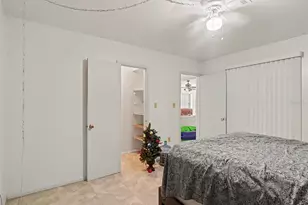 562 E Tarpon Blvd NW, Port Charlotte, FL 33952 - Photo 12