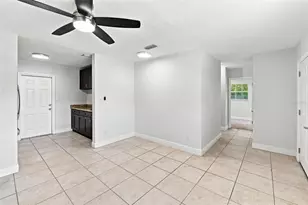 8326 Endive Ave, Tampa, FL 33619 - Photo 8