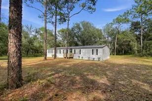 124 Hour Glass Cir, Hawthorne, FL 32640 - Photo 2