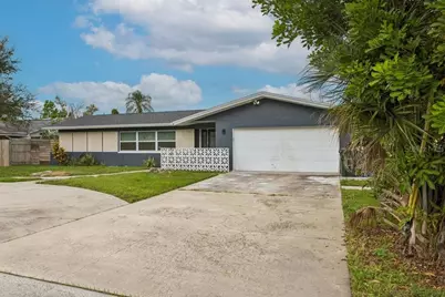 1658 Indian Rocks Road S, Largo, FL 33774 - Photo 2