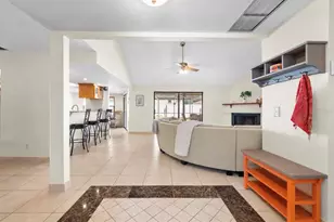 390 Meravan Ct, Palm Harbor, FL 34683 - Photo 10