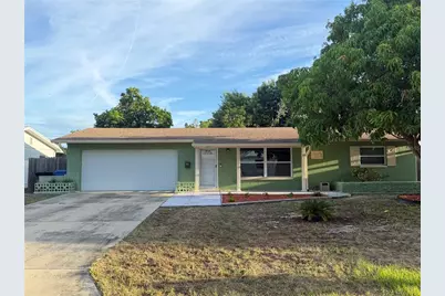 2049 64th Avenue S, Saint Petersburg, FL 33712 - Photo 1