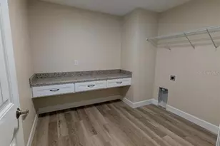 6081 Knollwood Dr, Dade City, FL 33523 - Photo 12