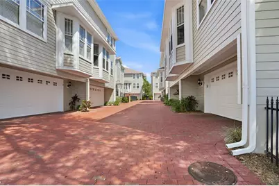 3315 W De Leon Street #18, Tampa, FL 33609 - Photo 1
