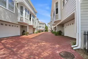 3315 W De Leon St, Tampa, FL 33609 - Photo 1
