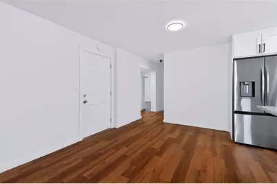1849 New Hampshire Avenue NE, Saint Petersburg, FL 33703 - Photo 16