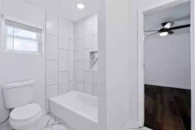 1849 New Hampshire Avenue NE, Saint Petersburg, FL 33703 - Photo 32