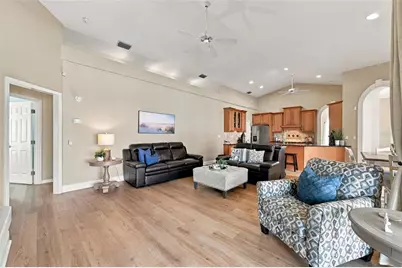 2966 Hillcreek Circle S, Clearwater, FL 33759 - Photo 16