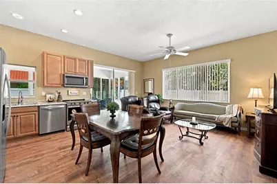 2966 Hillcreek Circle S, Clearwater, FL 33759 - Photo 28