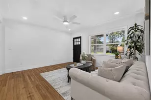 9025 1st St NE, Saint Petersburg, FL 33702 - Photo 6