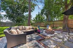 9025 1st St NE, Saint Petersburg, FL 33702 - Photo 26