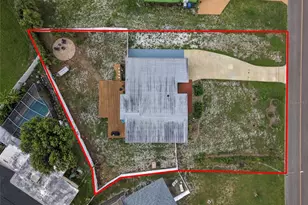 2110 Alcazar Wy S, Saint Petersburg, FL 33712 - Photo 22