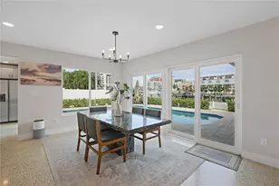 136 Bayside Dr, Clearwater Beach, FL 33767 - Photo 16