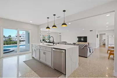 136 Bayside Drive, Clearwater, FL 33767 - Photo 4