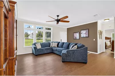 10006 Evanston Lane, Wesley Chapel, FL 33545 - Photo 8